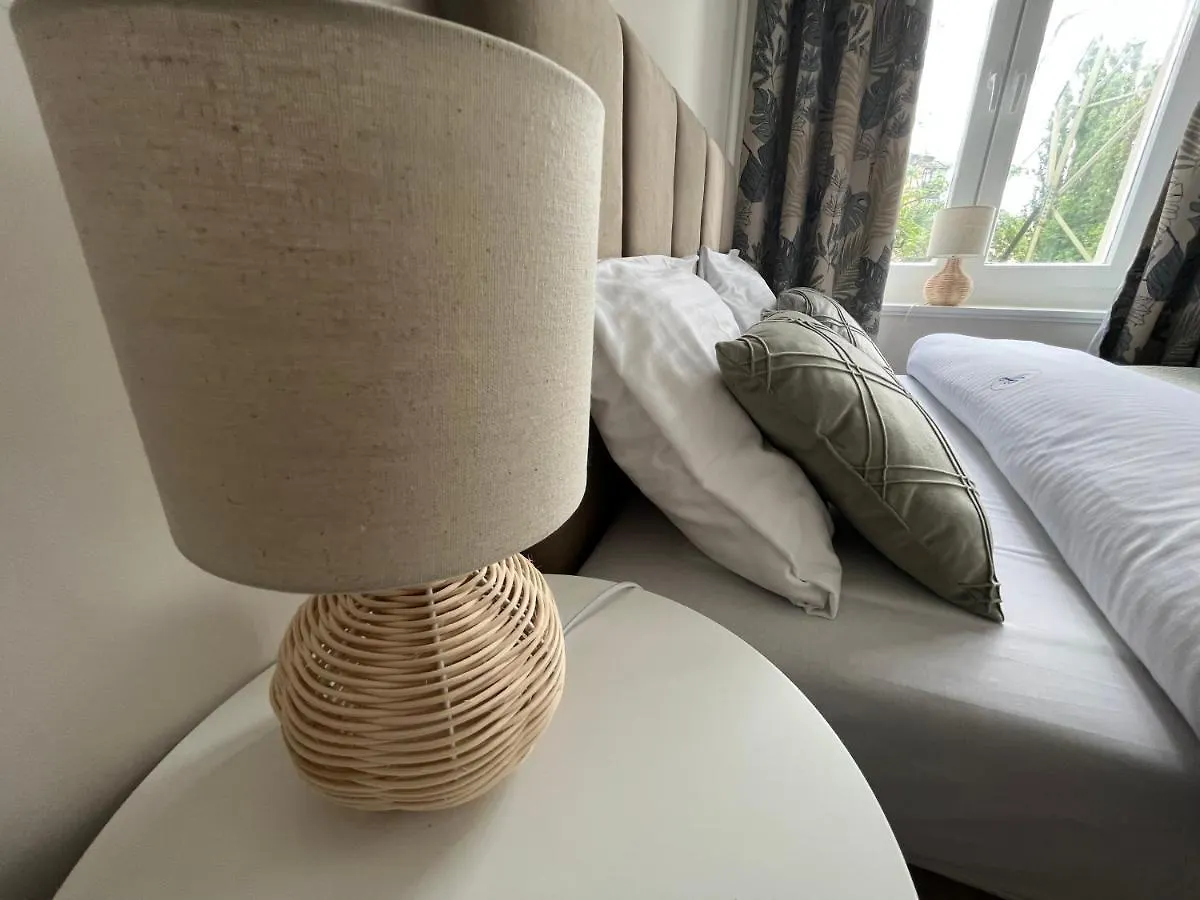 Homestay Agapella Apartamenty- Foksal Sopot Rooms